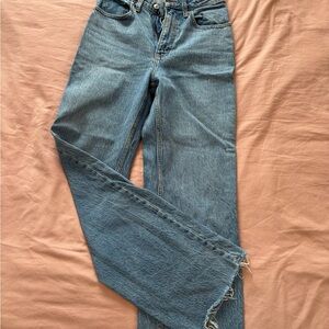 Abercrombie & Fitch Relaxed Curve Love